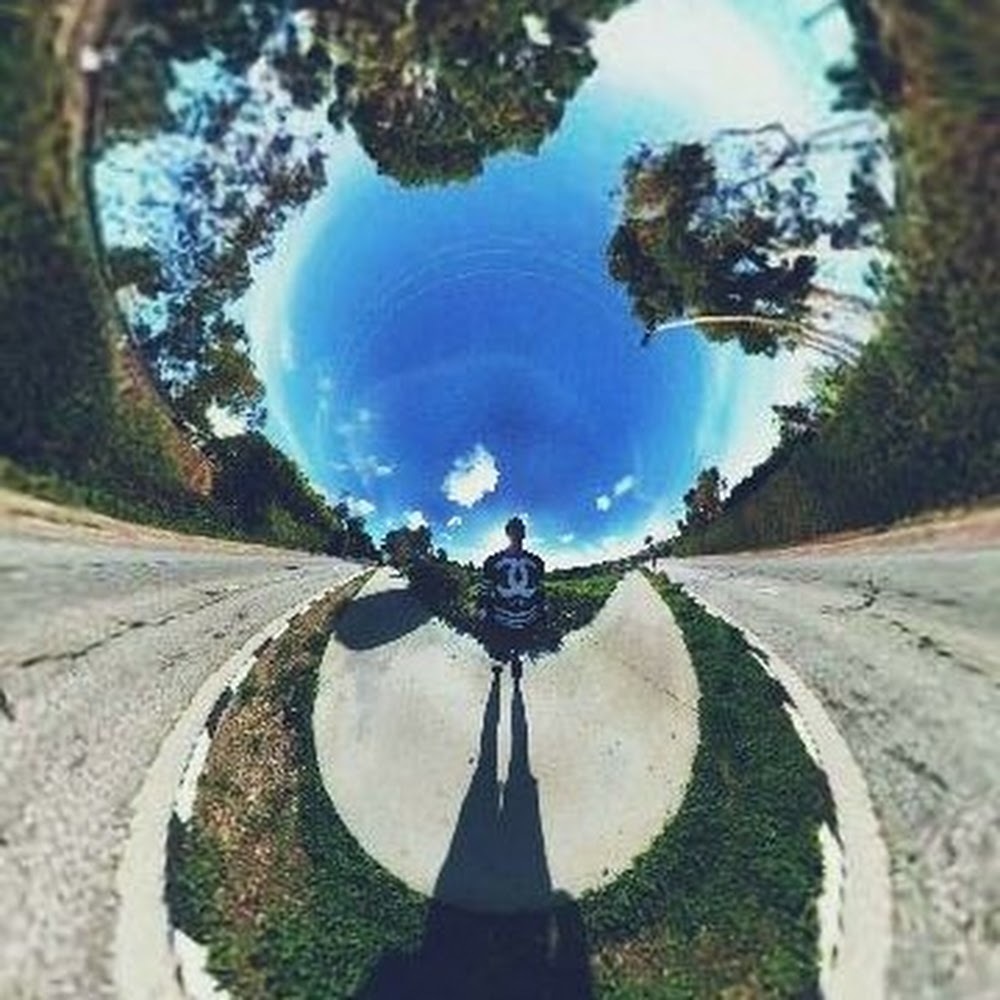 Meet your Posher, Bl9ss